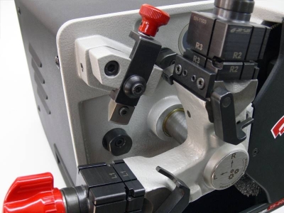 An-San Speed Automatic Key Cutting Machine - 3
